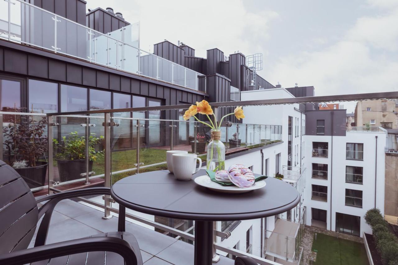 Exclusive Apartments Mostowa By Renters Prestige Poznan Exterior photo