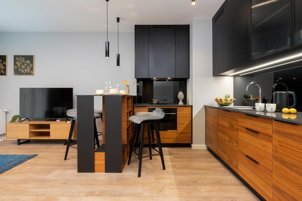 Exclusive Apartments Mostowa By Renters Prestige Poznan Exterior photo