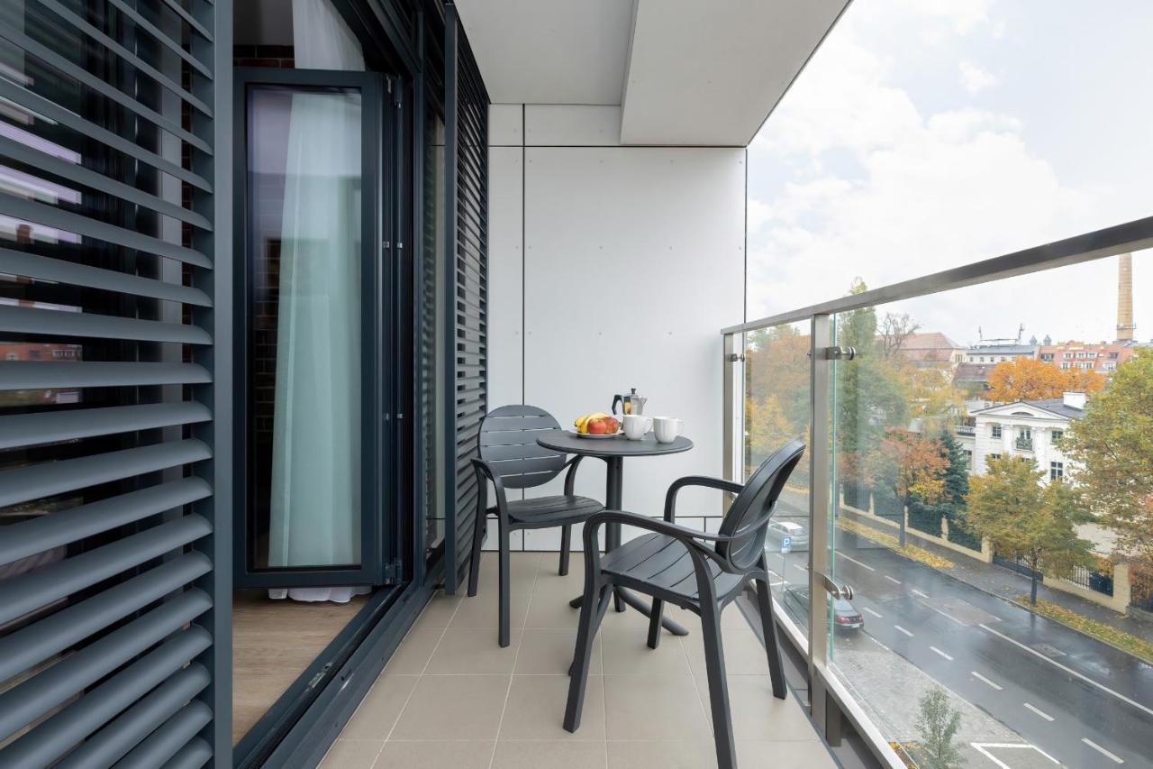 Exclusive Apartments Mostowa By Renters Prestige Poznan Exterior photo