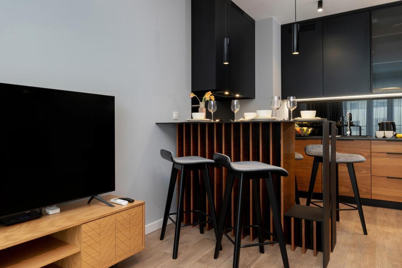 Exclusive Apartments Mostowa By Renters Prestige Poznan Exterior photo